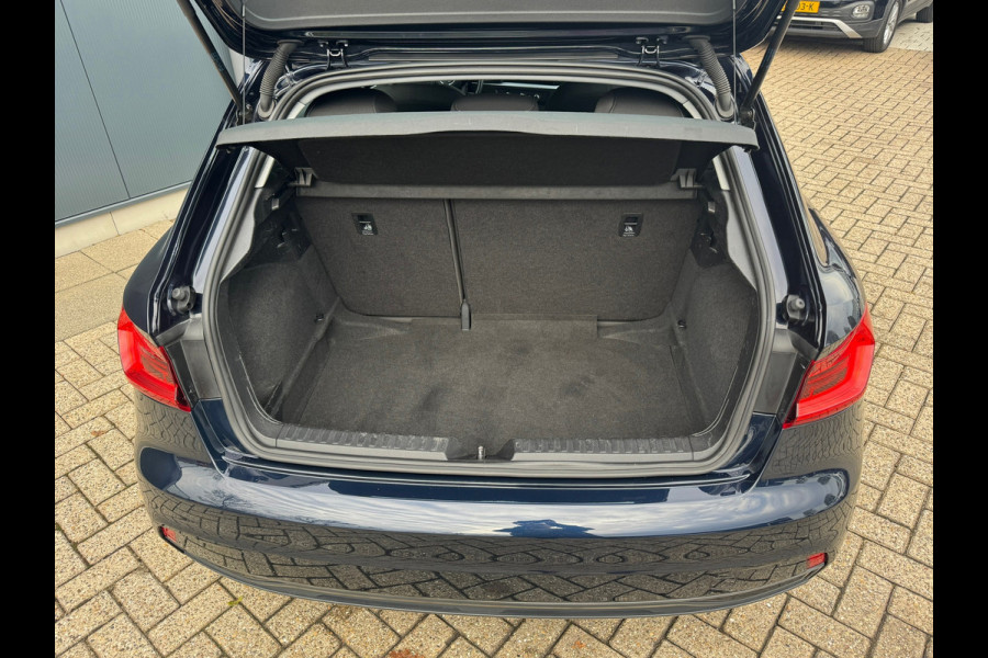 Audi A1 Sportback 30 TFSI epic * Carplay * Cruise Control * Lichtmetalen Velgen *