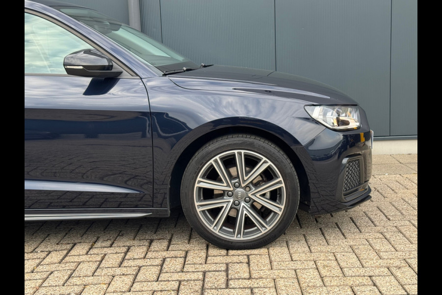 Audi A1 Sportback 30 TFSI epic * Carplay * Cruise Control * Lichtmetalen Velgen *