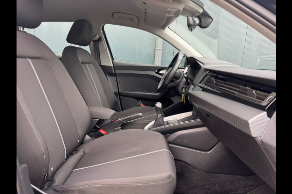Audi A1 Sportback 30 TFSI epic * Carplay * Cruise Control * Lichtmetalen Velgen *