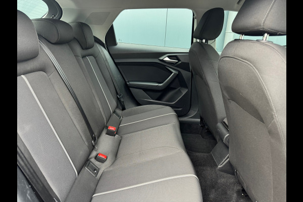 Audi A1 Sportback 30 TFSI epic * Carplay * Cruise Control * Lichtmetalen Velgen *