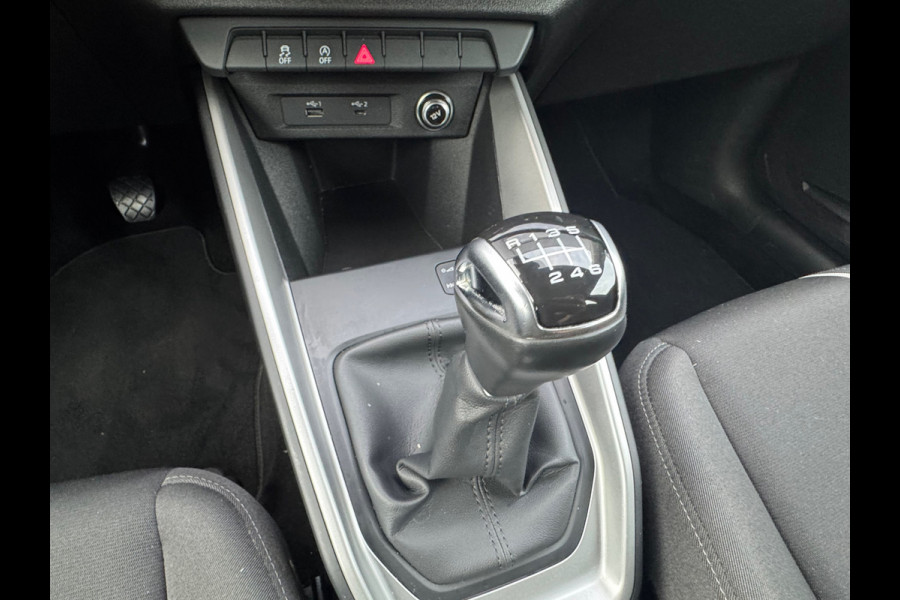 Audi A1 Sportback 30 TFSI epic * Carplay * Cruise Control * Lichtmetalen Velgen *