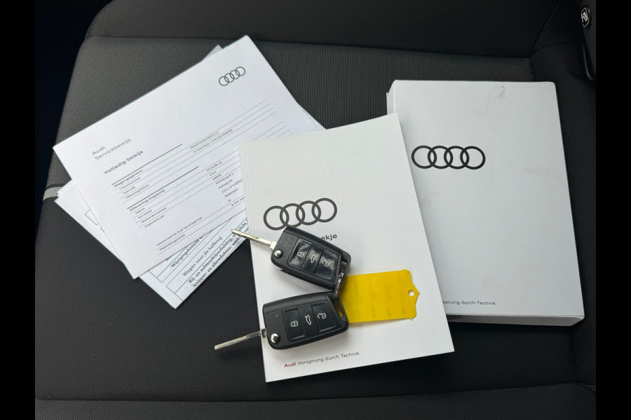 Audi A1 Sportback 30 TFSI epic * Carplay * Cruise Control * Lichtmetalen Velgen *