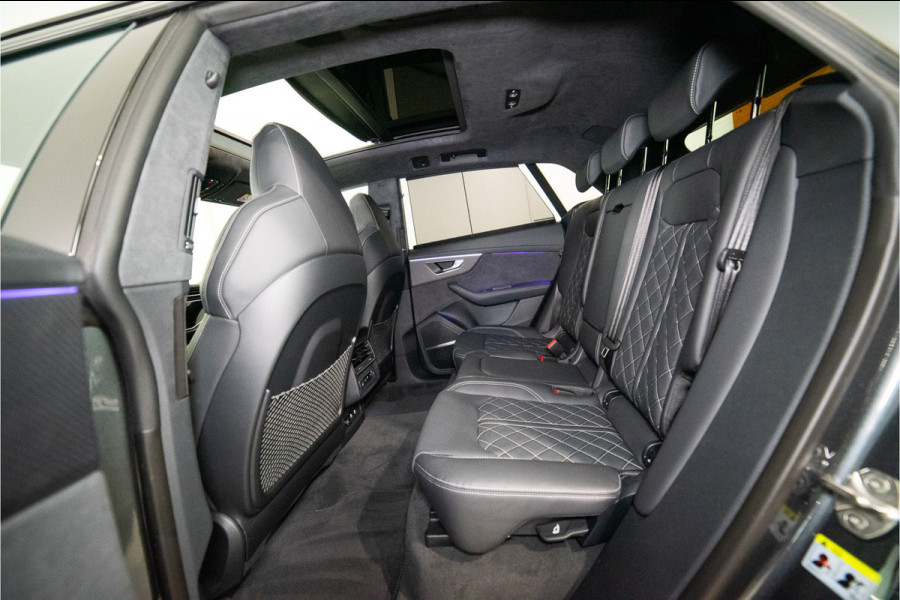 Audi Q8 60 TFSI E Quattro S-Edition Competition 490PK FACELIFT | 2025 DIRECT LEVERBAAR | 5 Jaar Garantie | BOMVOL!