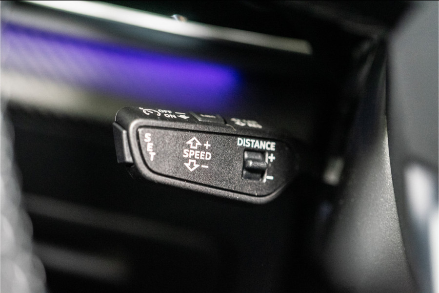 Audi Q8 60 TFSI E Quattro S-Edition Competition 490PK FACELIFT | 2025 DIRECT LEVERBAAR | 5 Jaar Garantie | BOMVOL!