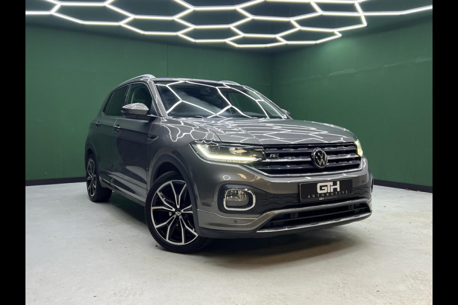 Volkswagen T-Cross 1.0 TSI R-Line Carplay | Cruise | Virtual Volkswagen T-Cross 1.0 TSI R-Line Carplay | Cruise | Virtual