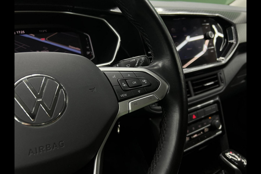 Volkswagen T-Cross 1.0 TSI R-Line Carplay | Cruise | Virtual Volkswagen T-Cross 1.0 TSI R-Line Carplay | Cruise | Virtual