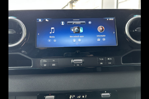 Mercedes-Benz Sprinter 317 CDI L2 H2 PRO / LED / MBUX / Navigatie / Camera / Parkeersensoren / Cruise control / Airco / 270 Graden achterdeuren