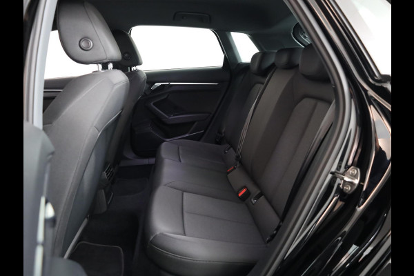 Audi A3 Sportback 30 TFSI Pro Line 110 pk S-tronic | Gratis Winterset | Parkeersensoren achter | Cruise control | Apple Carplay/Android Auto | LED koplampen |