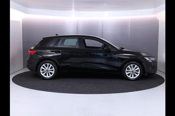 Audi A3 Sportback 30 TFSI Pro Line 110 pk S-tronic | Gratis Winterset | Parkeersensoren achter | Cruise control | Apple Carplay/Android Auto | LED koplampen |