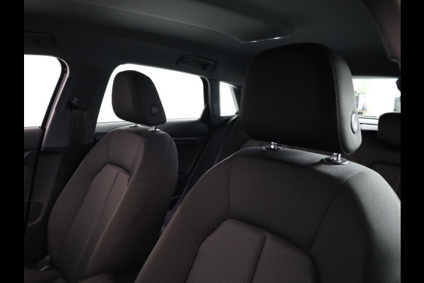 Audi A3 Sportback 30 TFSI Pro Line 110 pk S-tronic | Gratis Winterset | Parkeersensoren achter | Cruise control | Apple Carplay/Android Auto | LED koplampen |