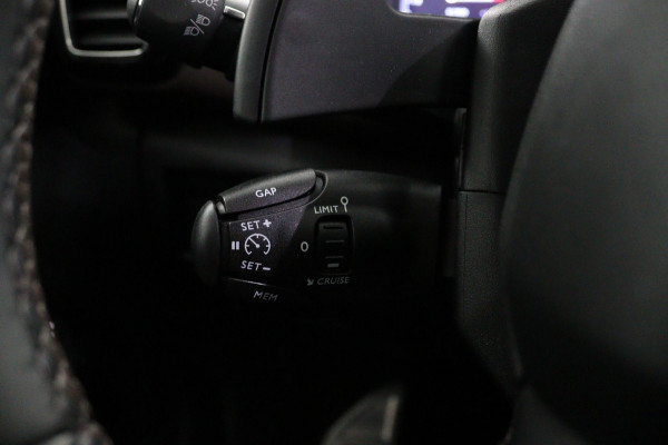 Citroën C5 Aircross 1.6 PureTech Business*AUTOM.*ACC*CAM*ECC*CARPLAY* Citroën C5 Aircross 1.6 PureTech Business*AUTOM.*ACC*CAM*ECC*CARPLAY*