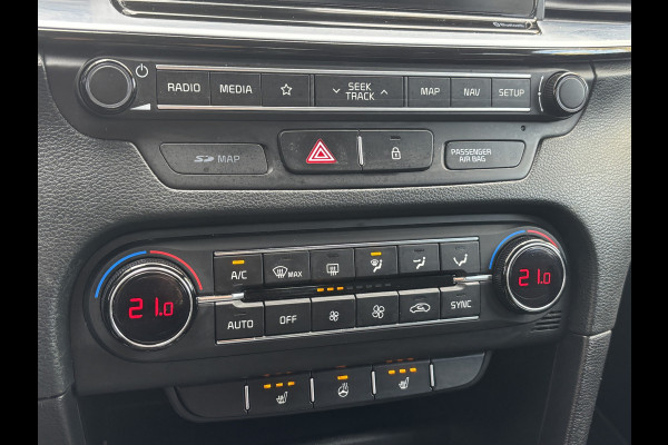 Kia Ceed Sportswagon 1.0 T-GDi DynamicPlusLine | Parkeer Camera | Stuur Verwarming | Stoel Verwarming | Apple Carplay Kia Ceed Sportswagon 1.0 T-GDi DynamicPlusLine | Parkeer Camera | Stuur Verwarming | Stoel Verwarming | Apple Carplay