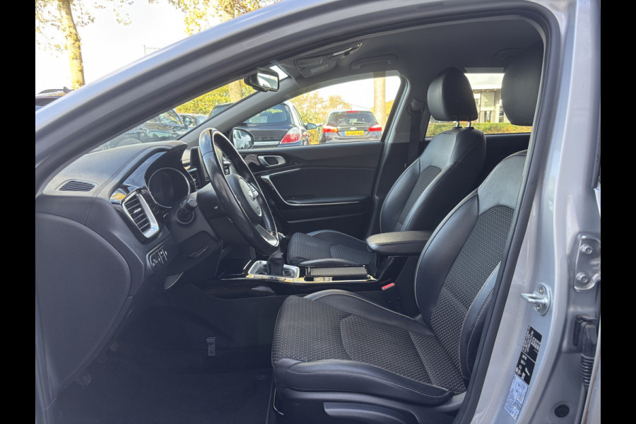 Kia Ceed Sportswagon 1.0 T-GDi DynamicPlusLine | Parkeer Camera | Stuur Verwarming | Stoel Verwarming | Apple Carplay Kia Ceed Sportswagon 1.0 T-GDi DynamicPlusLine | Parkeer Camera | Stuur Verwarming | Stoel Verwarming | Apple Carplay