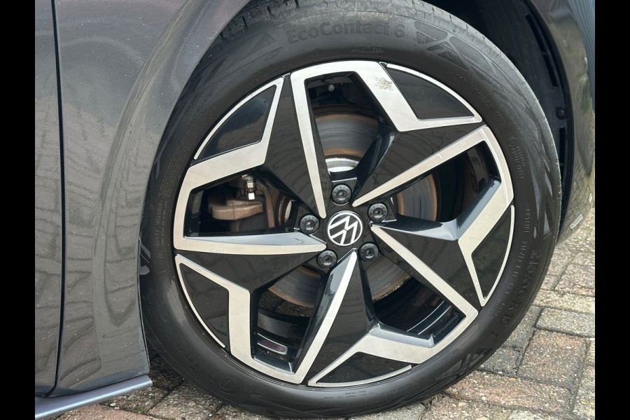 Volkswagen ID.3 First Plus 58 kWh Camera /Stoelverw./ PDC Volkswagen ID.3 First Plus 58 kWh Camera /Stoelverw./ PDC