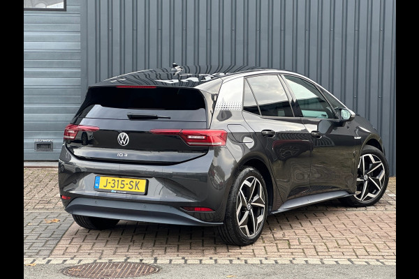 Volkswagen ID.3 First Plus 58 kWh Camera /Stoelverw./ PDC Volkswagen ID.3 First Plus 58 kWh Camera /Stoelverw./ PDC