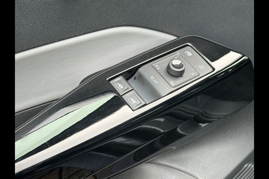 Volkswagen ID.3 First Plus 58 kWh Camera /Stoelverw./ PDC Volkswagen ID.3 First Plus 58 kWh Camera /Stoelverw./ PDC