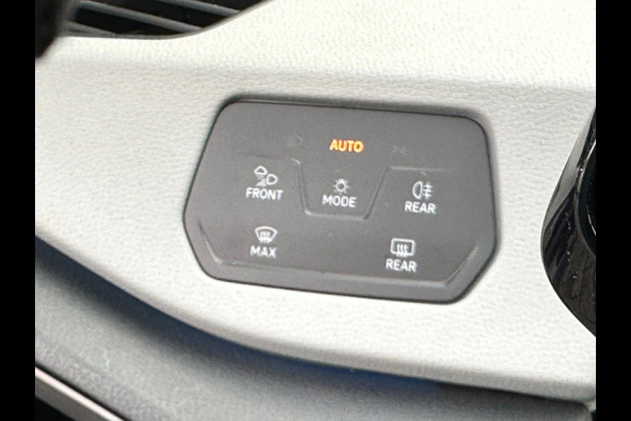 Volkswagen ID.3 First Plus 58 kWh Camera /Stoelverw./ PDC Volkswagen ID.3 First Plus 58 kWh Camera /Stoelverw./ PDC