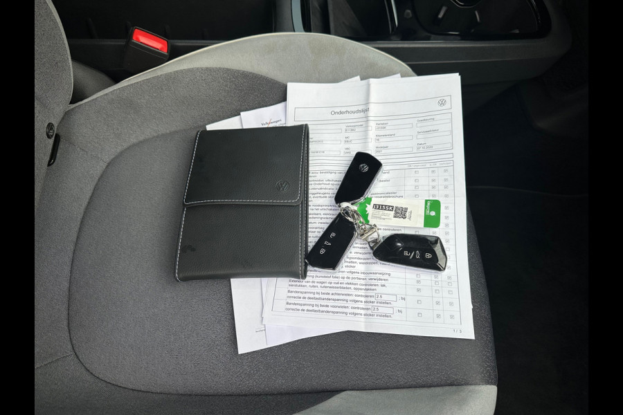 Volkswagen ID.3 First Plus 58 kWh Camera /Stoelverw./ PDC Volkswagen ID.3 First Plus 58 kWh Camera /Stoelverw./ PDC