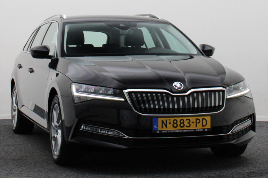 Škoda Superb Combi 1.4 TSI iV Business Edition Plus Leer, Camera, Apple Carplay, Elektr. Stoel, LED, Trekhaak, PDC Škoda Superb Combi 1.4 TSI iV Business Edition Plus Leer, Camera, Apple Carplay, Elektr. Stoel, LED, Trekhaak, PDC