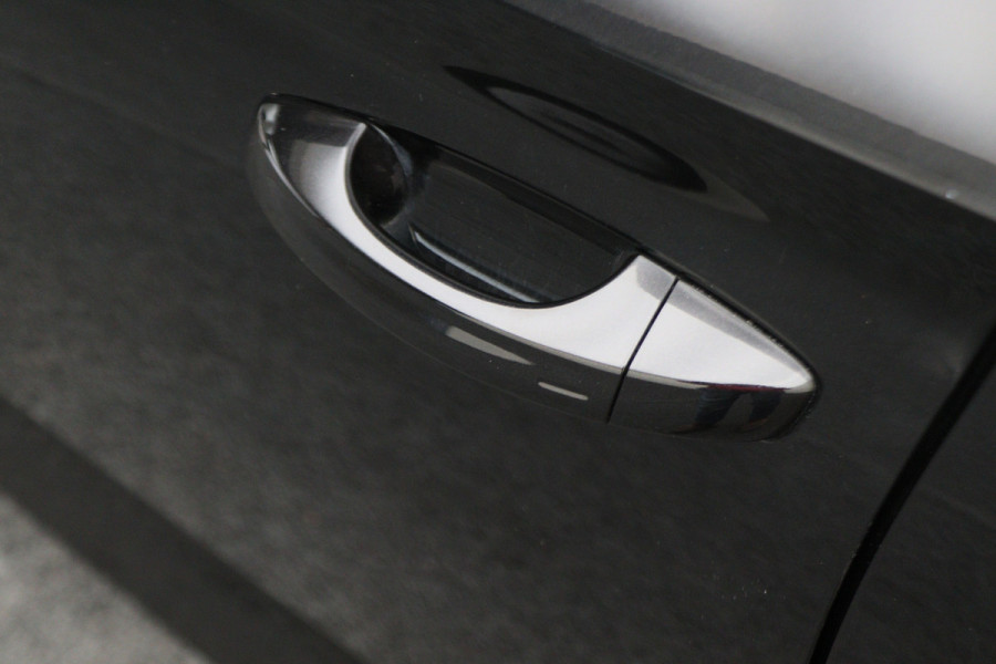 Škoda Superb Combi 1.4 TSI iV Business Edition Plus Leer, Camera, Apple Carplay, Elektr. Stoel, LED, Trekhaak, PDC Škoda Superb Combi 1.4 TSI iV Business Edition Plus Leer, Camera, Apple Carplay, Elektr. Stoel, LED, Trekhaak, PDC