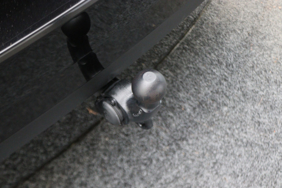 Škoda Superb Combi 1.4 TSI iV Business Edition Plus Leer, Camera, Apple Carplay, Elektr. Stoel, LED, Trekhaak, PDC Škoda Superb Combi 1.4 TSI iV Business Edition Plus Leer, Camera, Apple Carplay, Elektr. Stoel, LED, Trekhaak, PDC