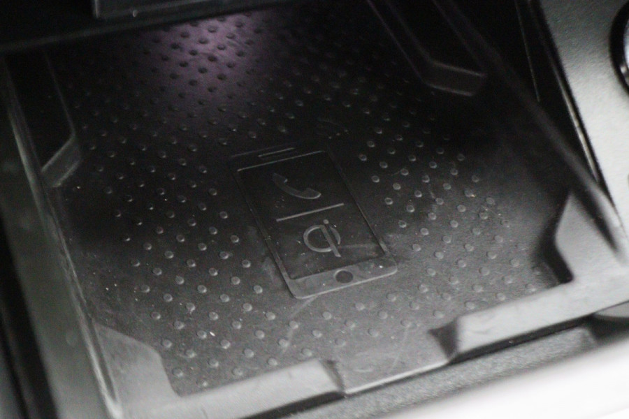 Škoda Superb Combi 1.4 TSI iV Business Edition Plus Leer, Camera, Apple Carplay, Elektr. Stoel, LED, Trekhaak, PDC Škoda Superb Combi 1.4 TSI iV Business Edition Plus Leer, Camera, Apple Carplay, Elektr. Stoel, LED, Trekhaak, PDC