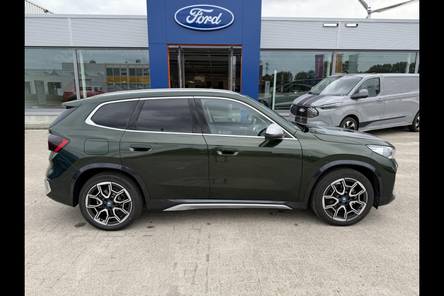 BMW iX1 eDrive20 67 kWh 204pk | X-Line | Travel Pack  | Innovation Pack | Adaptieve cruise controle | HiFi System Harman Kardon | Panoramadak | Head up Display BMW iX1 eDrive20 67 kWh 204pk | X-Line | Travel Pack  | Innovation Pack | Adaptieve cruise controle | HiFi System Harman Kardon | Panoramadak | Head up Display