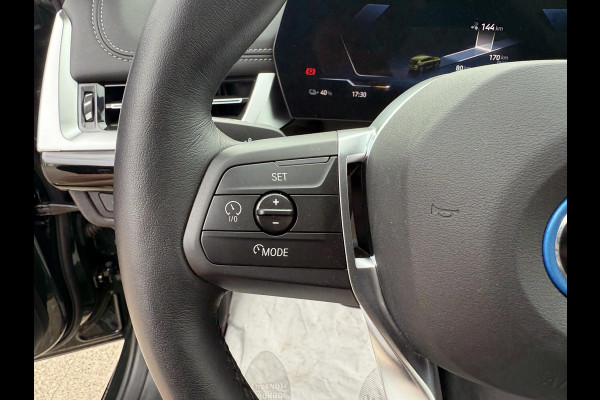 BMW iX1 eDrive20 67 kWh 204pk | X-Line | Travel Pack  | Innovation Pack | Adaptieve cruise controle | HiFi System Harman Kardon | Panoramadak | Head up Display BMW iX1 eDrive20 67 kWh 204pk | X-Line | Travel Pack  | Innovation Pack | Adaptieve cruise controle | HiFi System Harman Kardon | Panoramadak | Head up Display