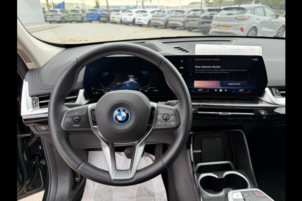 BMW iX1 eDrive20 67 kWh 204pk | X-Line | Travel Pack  | Innovation Pack | Adaptieve cruise controle | HiFi System Harman Kardon | Panoramadak | Head up Display BMW iX1 eDrive20 67 kWh 204pk | X-Line | Travel Pack  | Innovation Pack | Adaptieve cruise controle | HiFi System Harman Kardon | Panoramadak | Head up Display