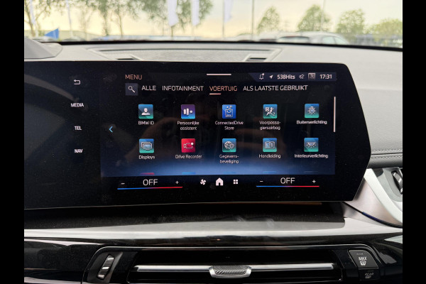 BMW iX1 eDrive20 67 kWh 204pk | X-Line | Travel Pack  | Innovation Pack | Adaptieve cruise controle | HiFi System Harman Kardon | Panoramadak | Head up Display BMW iX1 eDrive20 67 kWh 204pk | X-Line | Travel Pack  | Innovation Pack | Adaptieve cruise controle | HiFi System Harman Kardon | Panoramadak | Head up Display