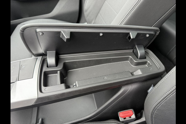 BMW iX1 eDrive20 67 kWh 204pk | X-Line | Travel Pack  | Innovation Pack | Adaptieve cruise controle | HiFi System Harman Kardon | Panoramadak | Head up Display BMW iX1 eDrive20 67 kWh 204pk | X-Line | Travel Pack  | Innovation Pack | Adaptieve cruise controle | HiFi System Harman Kardon | Panoramadak | Head up Display