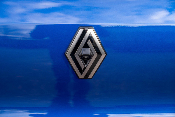 Renault Clio 1.0 TCe 90 GPF techno | Prijs rijklaar incl. 12 mnd garantie | 360 Camera Pdc Navi Led Clima Renault Clio 1.0 TCe 90 GPF techno | Prijs rijklaar incl. 12 mnd garantie | 360 Camera Pdc Navi Led Clima