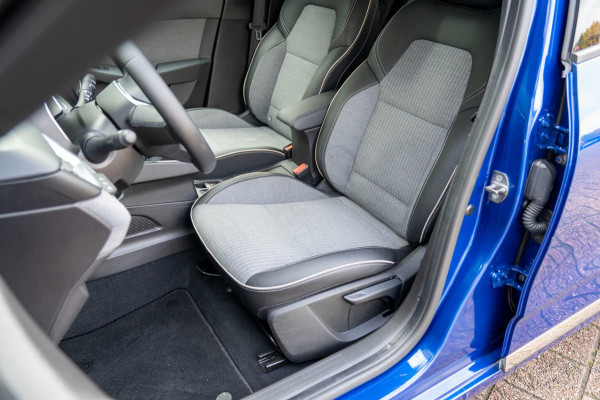 Renault Clio 1.0 TCe 90 GPF techno | Prijs rijklaar incl. 12 mnd garantie | 360 Camera Pdc Navi Led Clima Renault Clio 1.0 TCe 90 GPF techno | Prijs rijklaar incl. 12 mnd garantie | 360 Camera Pdc Navi Led Clima