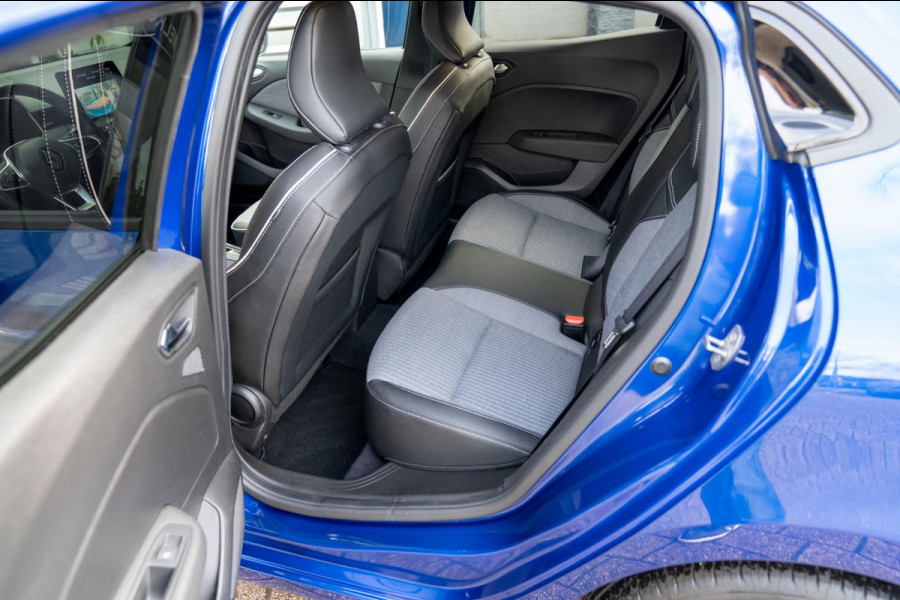 Renault Clio 1.0 TCe 90 GPF techno | Prijs rijklaar incl. 12 mnd garantie | 360 Camera Pdc Navi Led Clima Renault Clio 1.0 TCe 90 GPF techno | Prijs rijklaar incl. 12 mnd garantie | 360 Camera Pdc Navi Led Clima