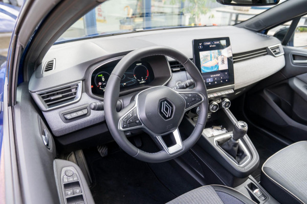 Renault Clio 1.0 TCe 90 GPF techno | Prijs rijklaar incl. 12 mnd garantie | 360 Camera Pdc Navi Led Clima Renault Clio 1.0 TCe 90 GPF techno | Prijs rijklaar incl. 12 mnd garantie | 360 Camera Pdc Navi Led Clima