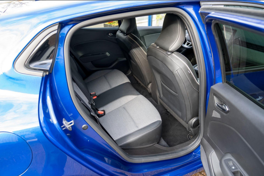 Renault Clio 1.0 TCe 90 GPF techno | Prijs rijklaar incl. 12 mnd garantie | 360 Camera Pdc Navi Led Clima Renault Clio 1.0 TCe 90 GPF techno | Prijs rijklaar incl. 12 mnd garantie | 360 Camera Pdc Navi Led Clima