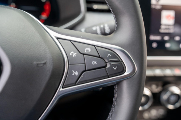 Renault Clio 1.0 TCe 90 GPF techno | Prijs rijklaar incl. 12 mnd garantie | 360 Camera Pdc Navi Led Clima Renault Clio 1.0 TCe 90 GPF techno | Prijs rijklaar incl. 12 mnd garantie | 360 Camera Pdc Navi Led Clima