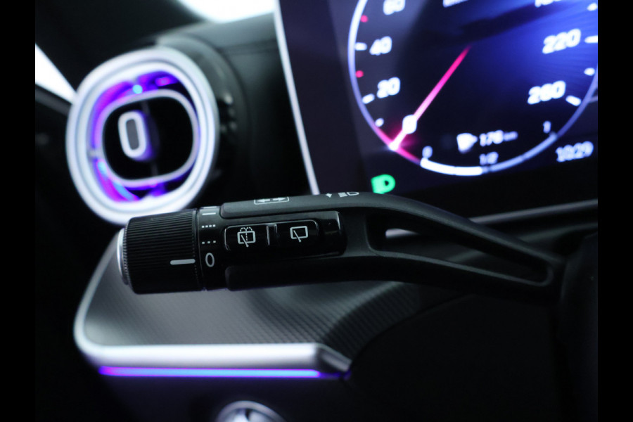 Mercedes-Benz C-Klasse Estate 300 e AMG Plug-In Hybride AMG Line | Night Pakket | Trekhaak | Panorama Schuif-Kanteldak | Memory Voorstoelen. Inclusief 24 maanden Mercedes-Benz Certified garantie voor Europa. Mercedes-Benz C-Klasse Estate 300 e AMG Plug-In Hybride AMG Line | Night Pakket | Trekhaak | Panorama Schuif-Kanteldak | Memory Voorstoelen. Inclusief 24 maanden Mercedes-Benz Certified garantie voor Europa.