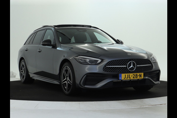 Mercedes-Benz C-Klasse Estate 300 e AMG Plug-In Hybride AMG Line | Night Pakket | Trekhaak | Panorama Schuif-Kanteldak | Memory Voorstoelen. Inclusief 24 maanden Mercedes-Benz Certified garantie voor Europa. Mercedes-Benz C-Klasse Estate 300 e AMG Plug-In Hybride AMG Line | Night Pakket | Trekhaak | Panorama Schuif-Kanteldak | Memory Voorstoelen. Inclusief 24 maanden Mercedes-Benz Certified garantie voor Europa.