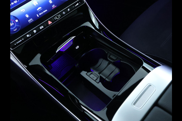 Mercedes-Benz C-Klasse Estate 300 e AMG Plug-In Hybride AMG Line | Night Pakket | Trekhaak | Panorama Schuif-Kanteldak | Memory Voorstoelen. Inclusief 24 maanden Mercedes-Benz Certified garantie voor Europa. Mercedes-Benz C-Klasse Estate 300 e AMG Plug-In Hybride AMG Line | Night Pakket | Trekhaak | Panorama Schuif-Kanteldak | Memory Voorstoelen. Inclusief 24 maanden Mercedes-Benz Certified garantie voor Europa.