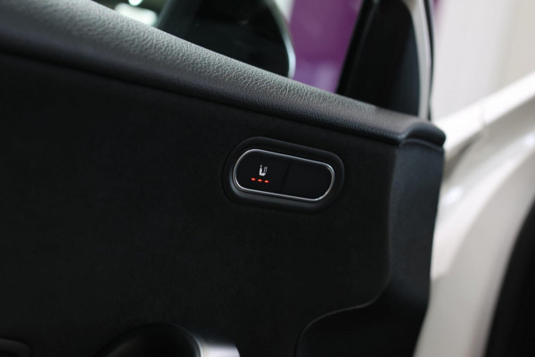 Mercedes-Benz A-Klasse AMG 35 4MATIC *Pano*Nw Kop*Sfeerverlichting*Multibeam Led* Mercedes-Benz A-Klasse AMG 35 4MATIC *Pano*Nw Kop*Sfeerverlichting*Multibeam Led*