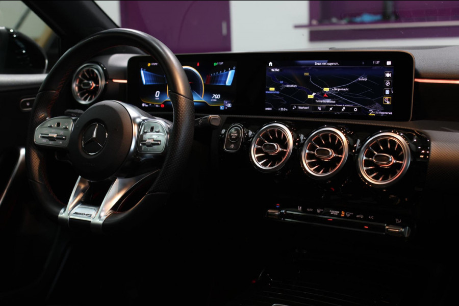 Mercedes-Benz A-Klasse AMG 35 4MATIC *Pano*Nw Kop*Sfeerverlichting*Multibeam Led* Mercedes-Benz A-Klasse AMG 35 4MATIC *Pano*Nw Kop*Sfeerverlichting*Multibeam Led*
