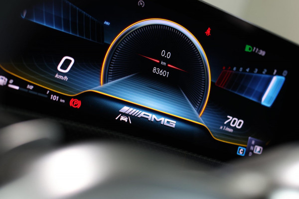 Mercedes-Benz A-Klasse AMG 35 4MATIC *Pano*Nw Kop*Sfeerverlichting*Multibeam Led* Mercedes-Benz A-Klasse AMG 35 4MATIC *Pano*Nw Kop*Sfeerverlichting*Multibeam Led*