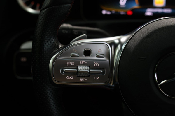 Mercedes-Benz A-Klasse AMG 35 4MATIC *Pano*Nw Kop*Sfeerverlichting*Multibeam Led* Mercedes-Benz A-Klasse AMG 35 4MATIC *Pano*Nw Kop*Sfeerverlichting*Multibeam Led*