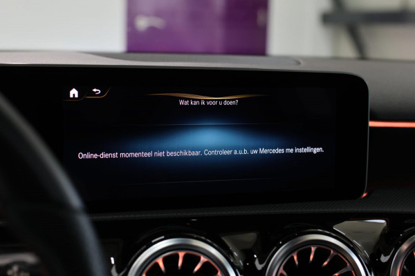 Mercedes-Benz A-Klasse AMG 35 4MATIC *Pano*Nw Kop*Sfeerverlichting*Multibeam Led* Mercedes-Benz A-Klasse AMG 35 4MATIC *Pano*Nw Kop*Sfeerverlichting*Multibeam Led*