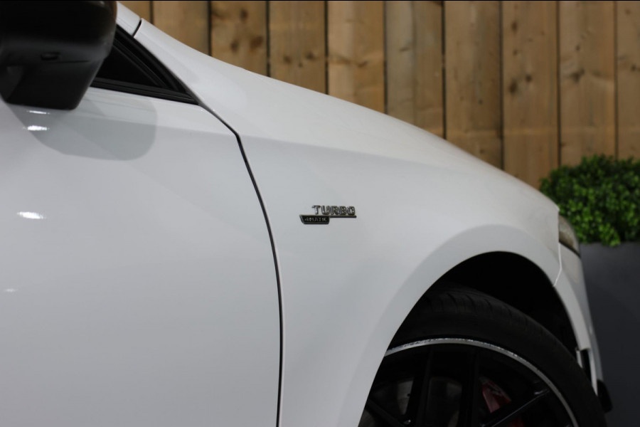 Mercedes-Benz A-Klasse AMG 35 4MATIC *Pano*Nw Kop*Sfeerverlichting*Multibeam Led* Mercedes-Benz A-Klasse AMG 35 4MATIC *Pano*Nw Kop*Sfeerverlichting*Multibeam Led*