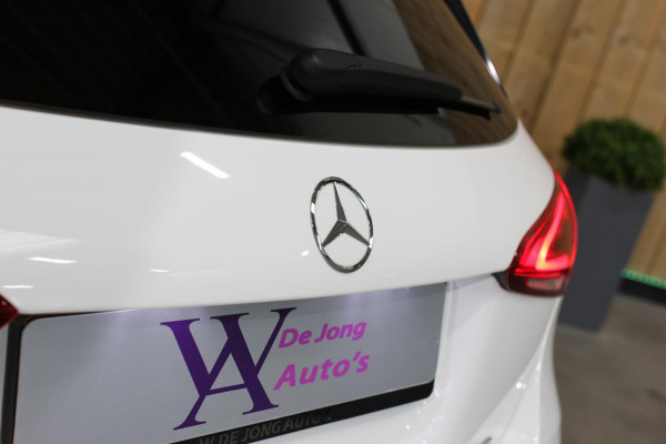 Mercedes-Benz A-Klasse AMG 35 4MATIC *Pano*Nw Kop*Sfeerverlichting*Multibeam Led* Mercedes-Benz A-Klasse AMG 35 4MATIC *Pano*Nw Kop*Sfeerverlichting*Multibeam Led*
