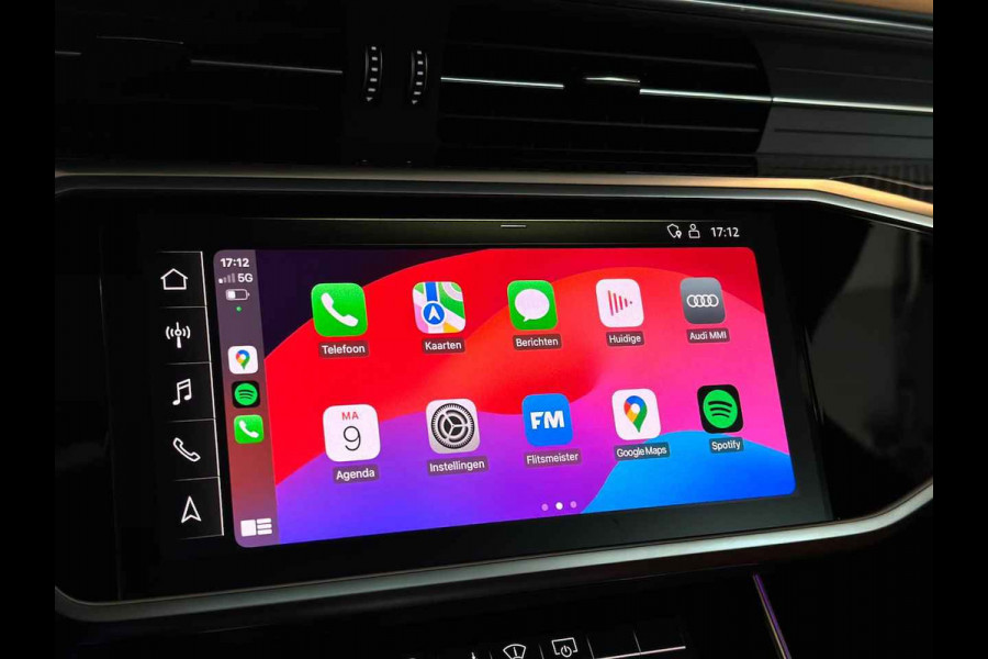 Audi RS6 Avant 4.0 TFSI quattro Dyn+ B&O-high Carbon Pano Ceramic HUD Alc-hemel Softclose Stoelvent Audi RS6 Avant 4.0 TFSI quattro Dyn+ B&O-high Carbon Pano Ceramic HUD Alc-hemel Softclose Stoelvent