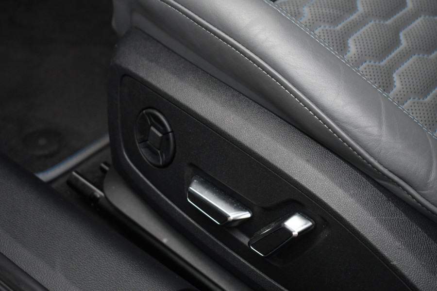 Audi RS6 Avant 4.0 TFSI quattro Dyn+ B&O-high Carbon Pano Ceramic HUD Alc-hemel Softclose Stoelvent Audi RS6 Avant 4.0 TFSI quattro Dyn+ B&O-high Carbon Pano Ceramic HUD Alc-hemel Softclose Stoelvent