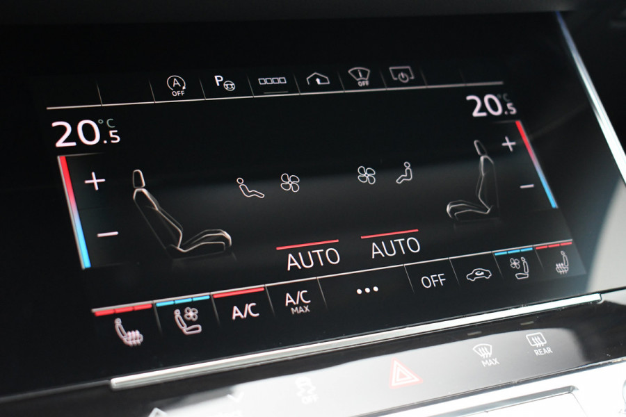 Audi RS6 Avant 4.0 TFSI quattro Dyn+ B&O-high Carbon Pano Ceramic HUD Alc-hemel Softclose Stoelvent Audi RS6 Avant 4.0 TFSI quattro Dyn+ B&O-high Carbon Pano Ceramic HUD Alc-hemel Softclose Stoelvent